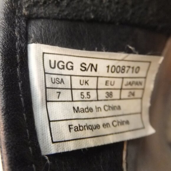 UGG Ankle Boots Womens 7 Black Chelsea Leather Sherpa Footbed 1.75 inch heel - Picture 5 of 9